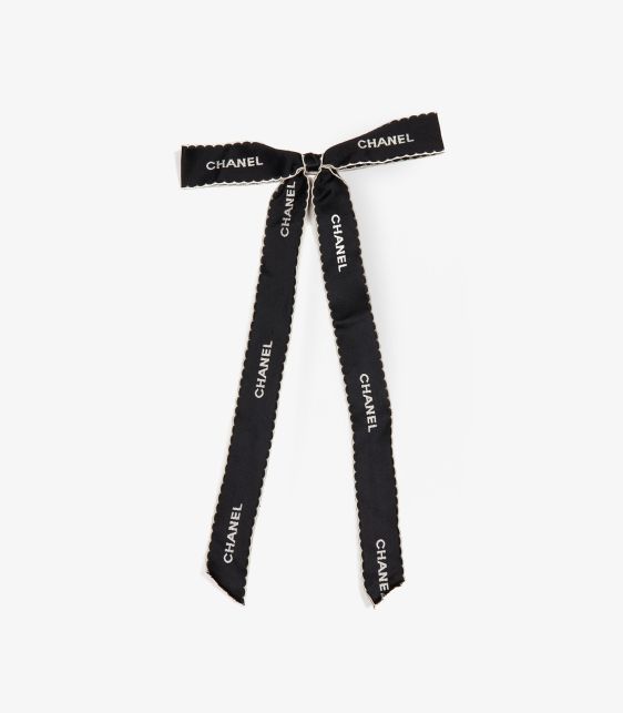 Black Satin Vintage Ribbon Pin